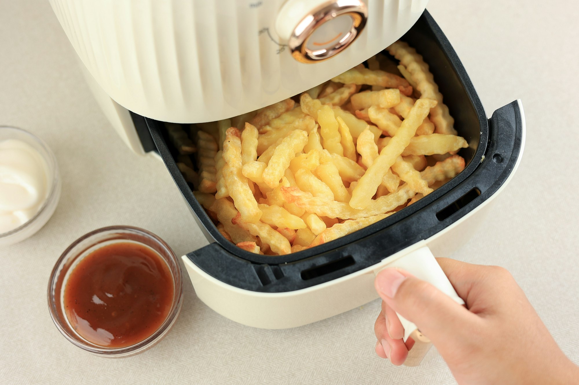 Cooking French Fries Potato with Airfryer, Less Oil Cooking